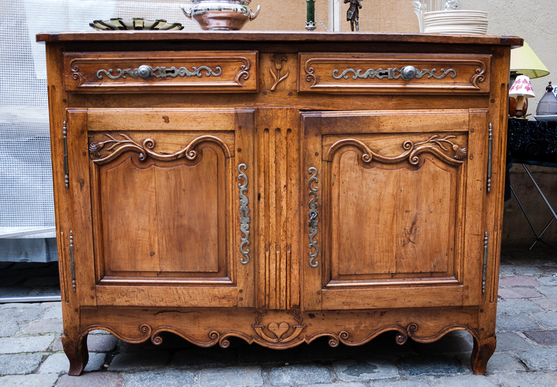 Ongoing Clutter Control: Essential Tips to Preserve Your Clear-Out Success